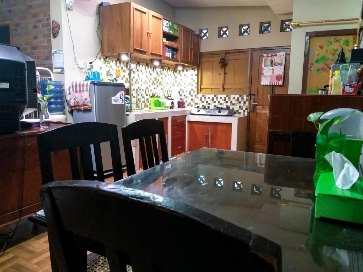 Ngampilan Backpacker Hostel Yogyakarta Luaran gambar